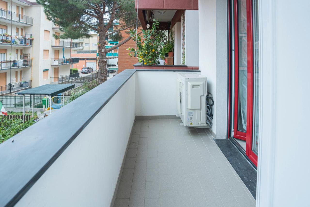026 - Casa Maele 100 Metri Dalla Spiaggia, Centrale 세스트리레반떼 외부 사진